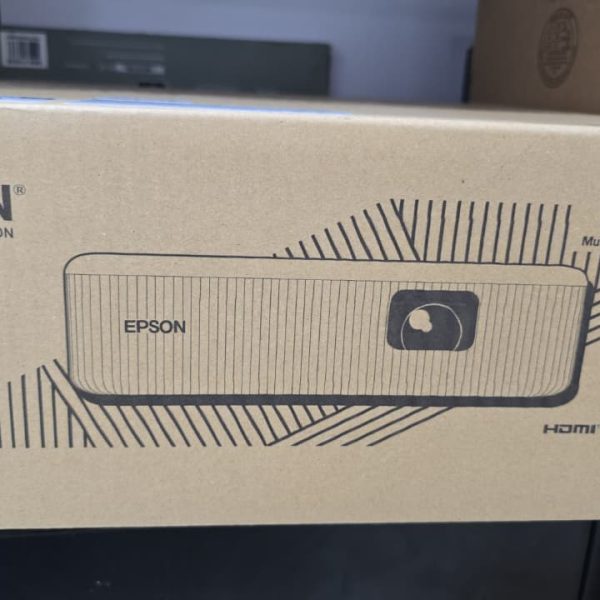 Epson Co - W01 3000lumens projector