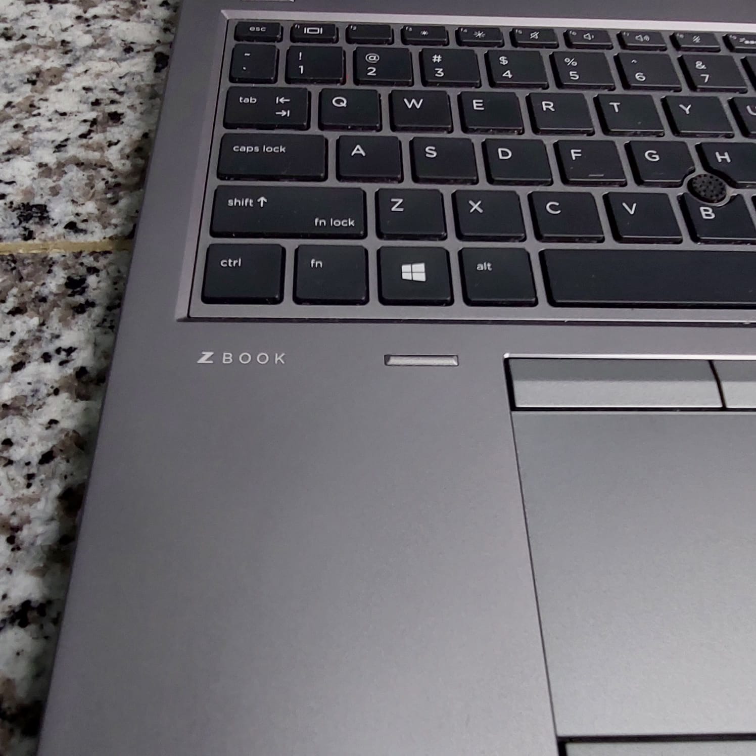Hp zbook 15 g6 coi7 9th gen 32gb 512gb ssd 4gb graphics quadro
