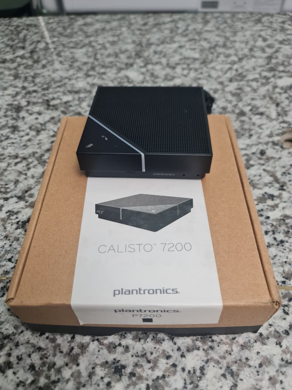 Plantronics calisto p7200 speakerphone_2 Plantronics calisto p7200 speakerphone - Image 1