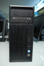Hp Z240 Tower Workstation Xeon V5 16gb 2tb 2gb Graphics