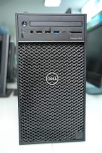 Dell Precision 3630 I7-8th Gen 16gb 2tb 2gb Graphics